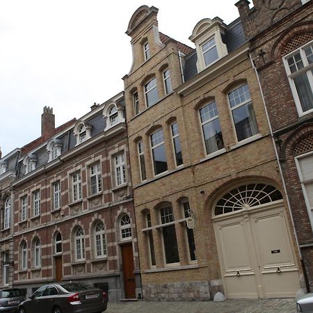 La Porte Cochere Hotel Ieper Luaran gambar